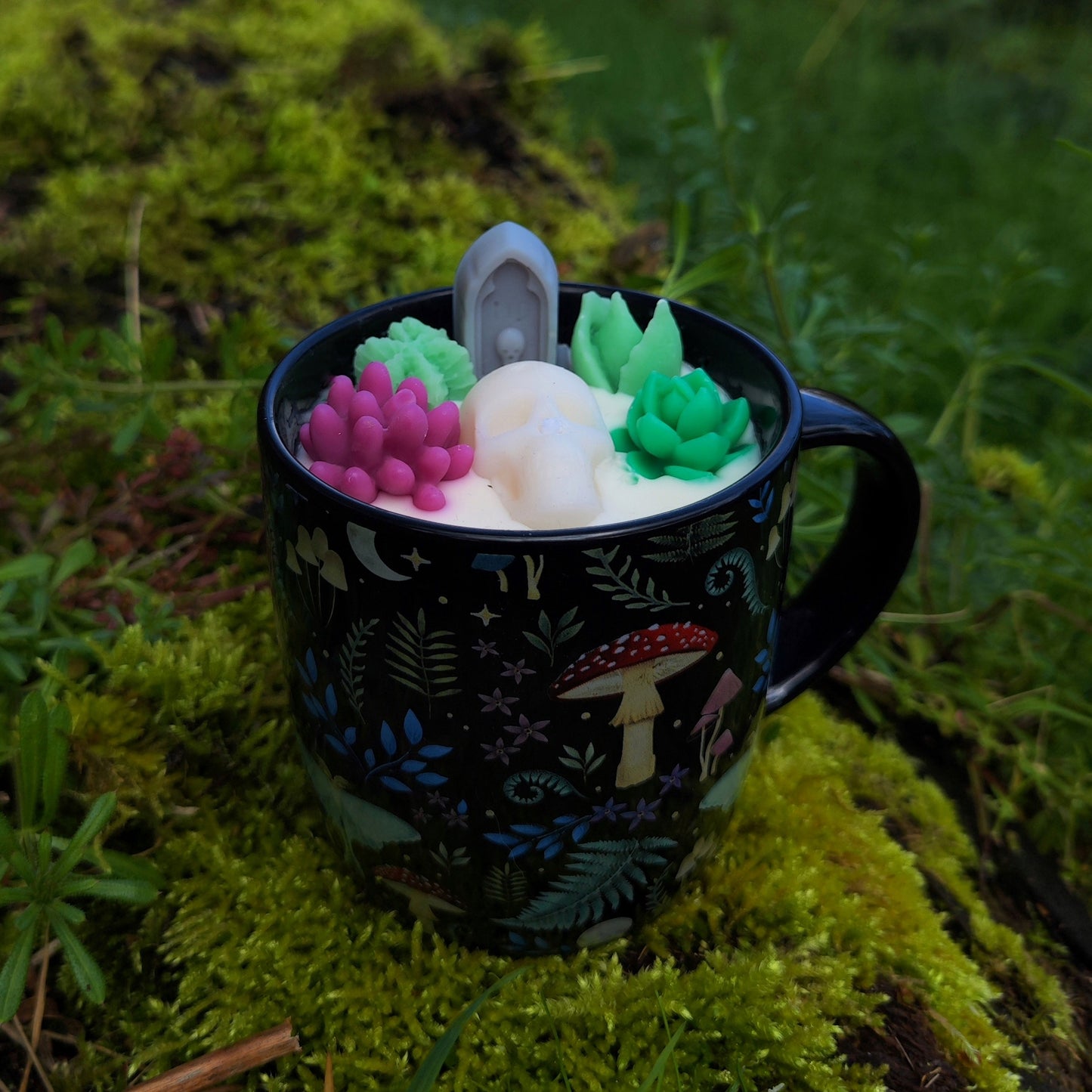 Bougie mug Haunted Garden