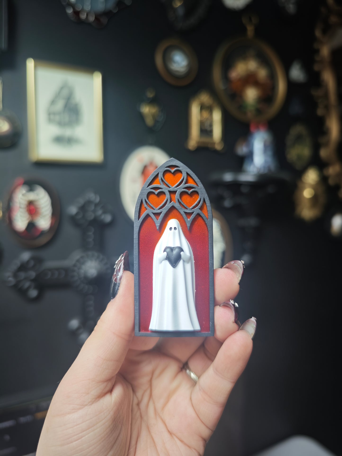 Magnet fantôme cathédrale dégradé rouge orange arche coeur