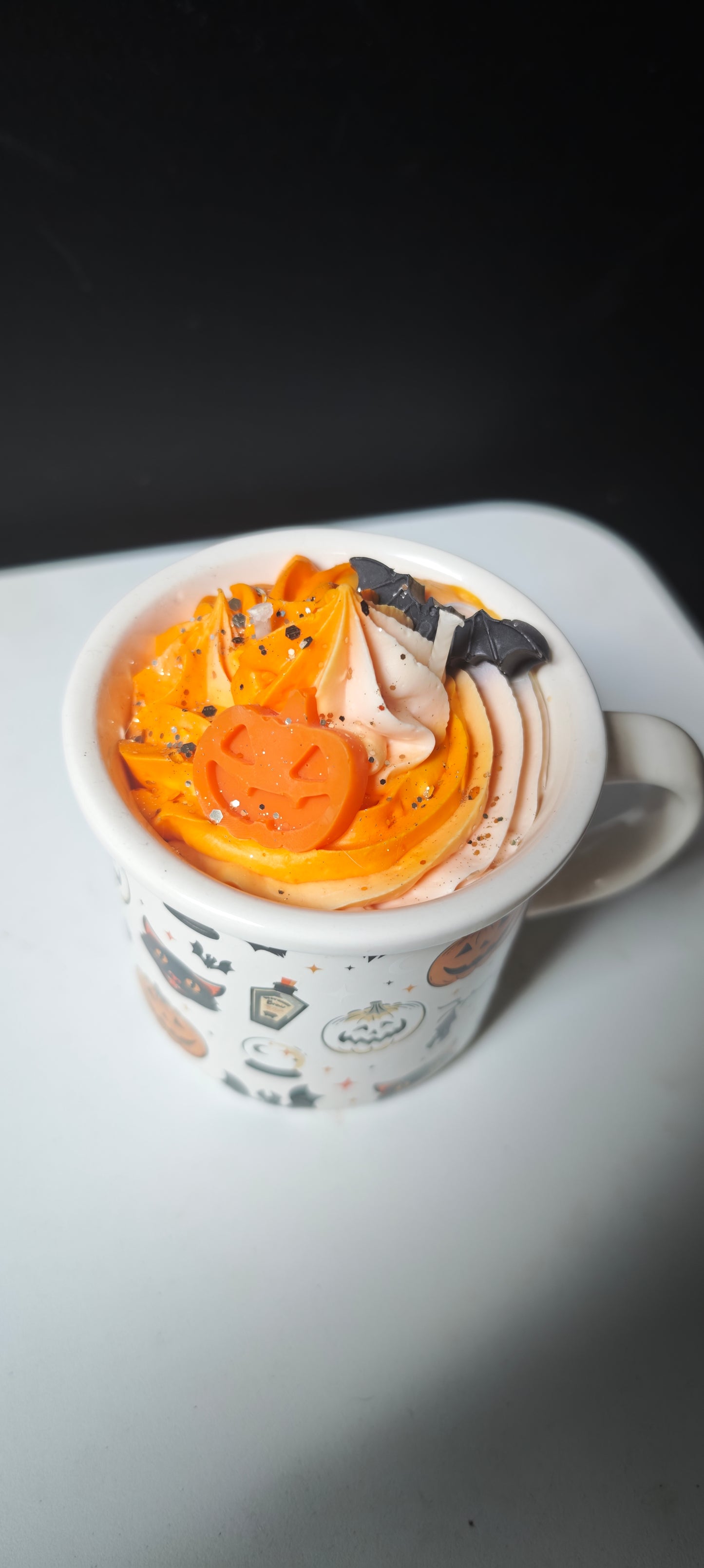 Bougie mug Happy Halloween version Pop corn