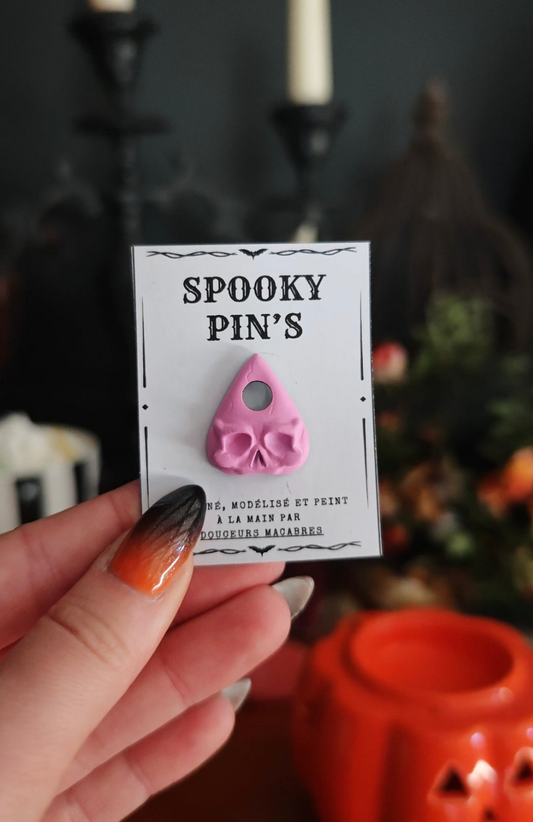 Spooky pin's crâne rose