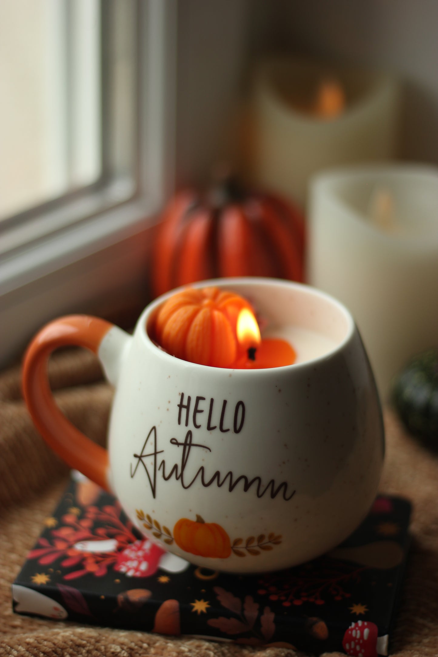 Bougie mug Hello Autumn