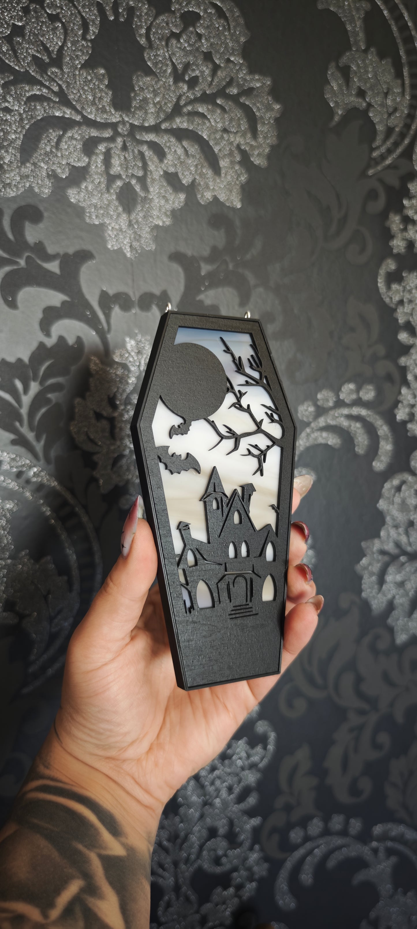 Cercueil verre château hanté marbré