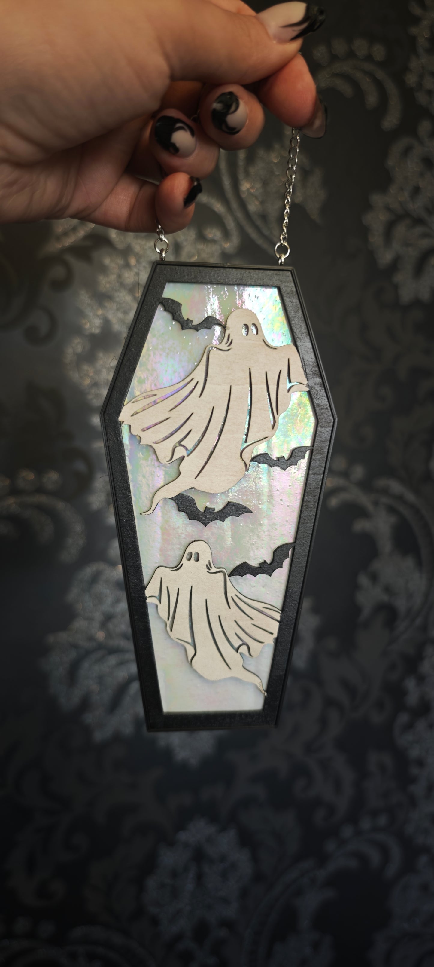 Cercueil verre blanc holographique fantômes
