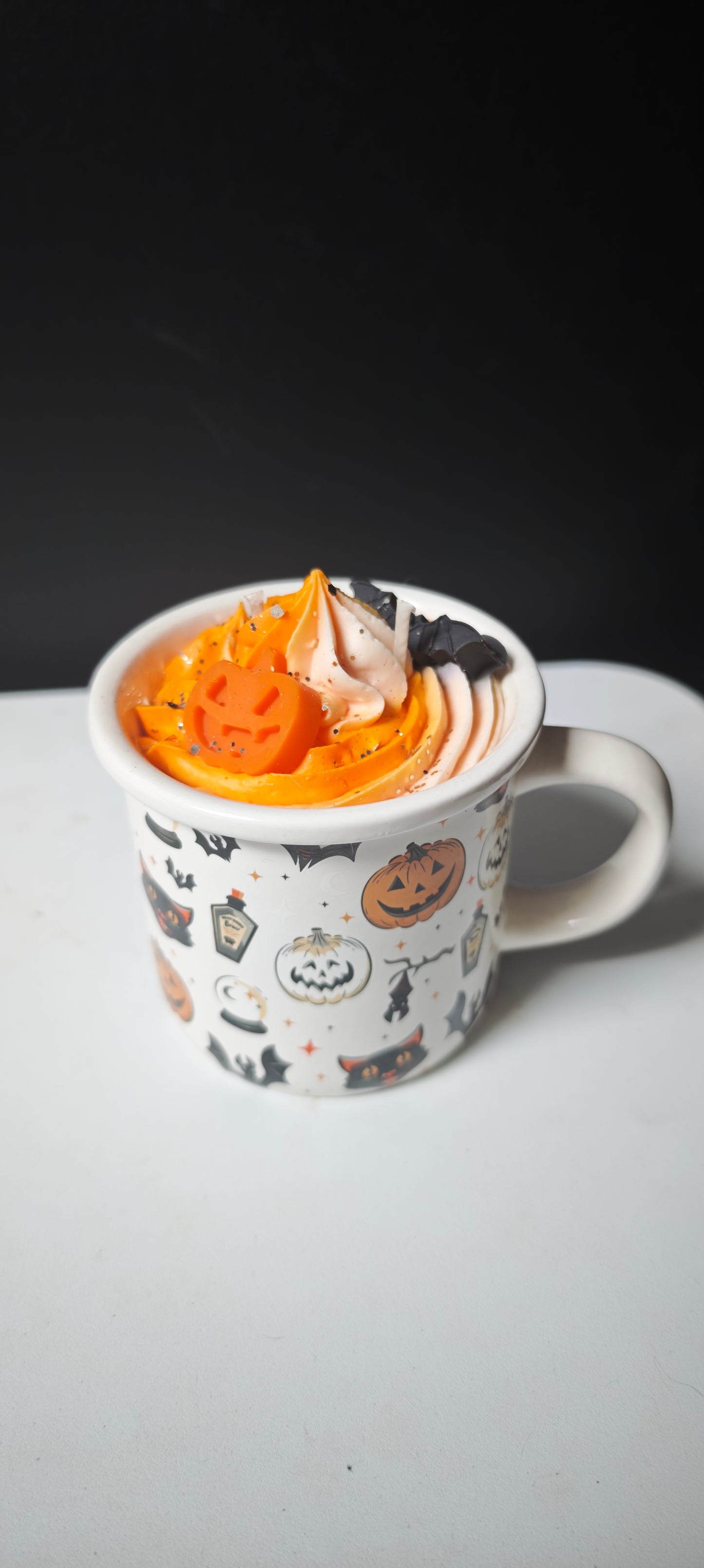 Bougie mug Happy Halloween version Pop corn