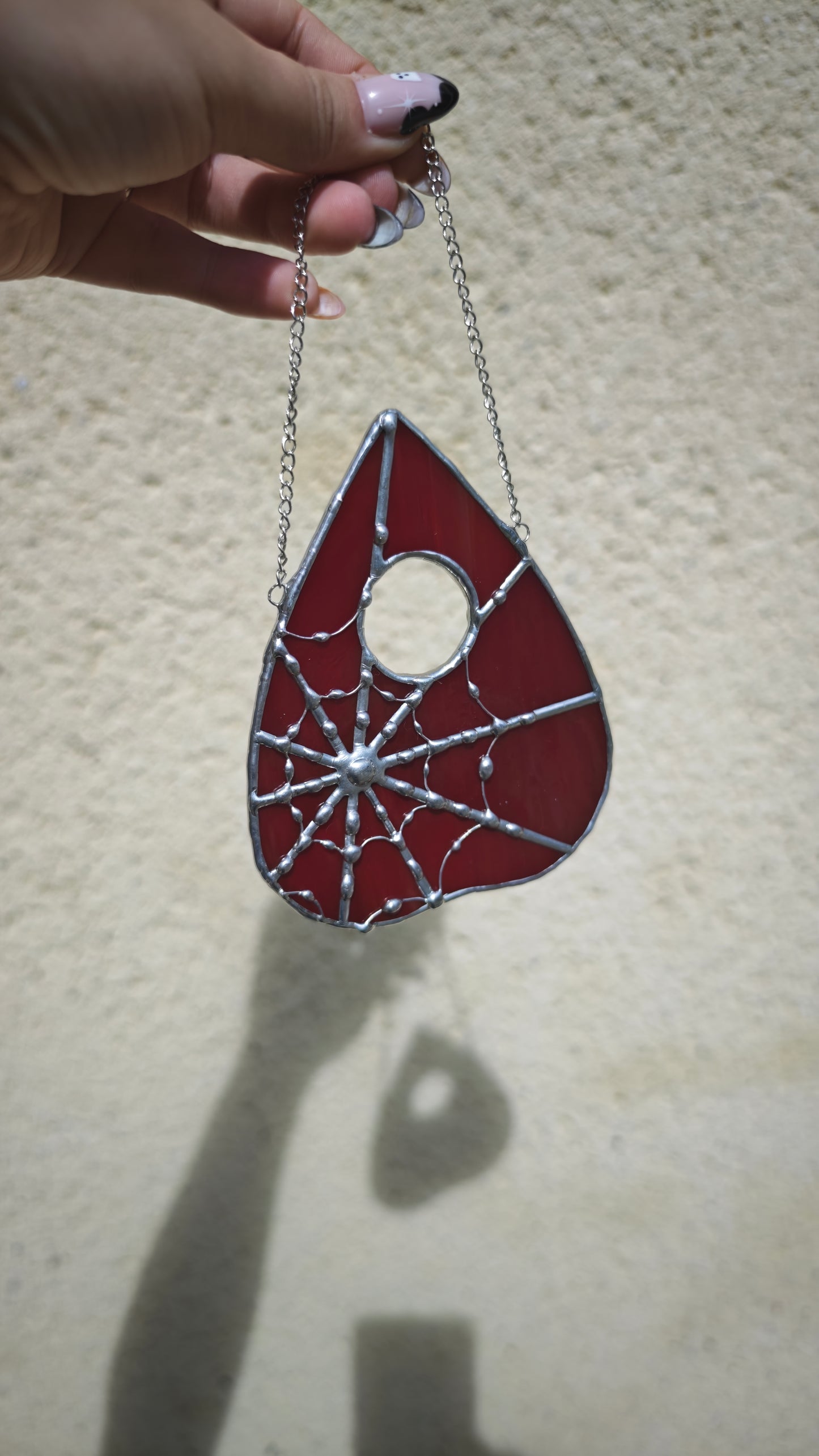 Vitrail Ouija rouge