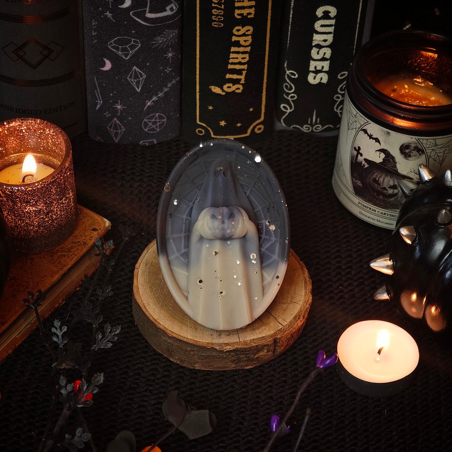 Fondant Halloween Graveyard Brew