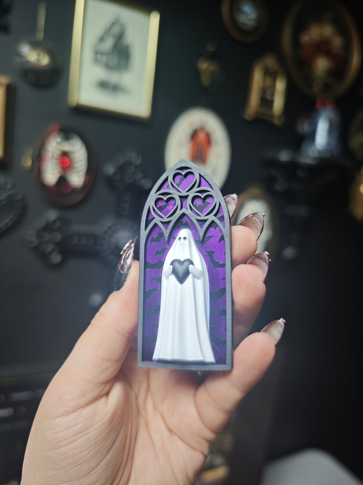 Magnet fantôme cathédrale violet chauve souris arche coeur